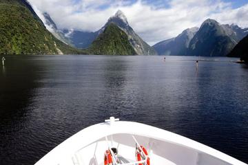 Milford Sound Personal Private Tour and Boat Cruise