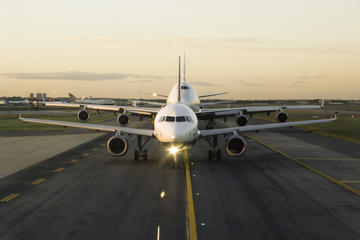 London Airport to Airport Private Transfer for Up to 4 Passengers