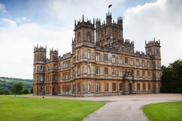 Private Round Trip Transfer : London to Highclere Castle
