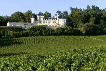 Bordeaux Wine Tour: Three Wine Regions, Chateaux Wine Tastings and Lunch