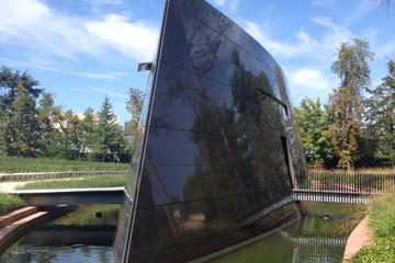 Urban Wine Tour - Chateaux and wine bars - An original discovery of the Bordeaux wines