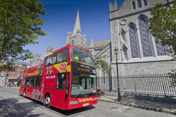 Hop-on hop-off tour sightseeing Dublin