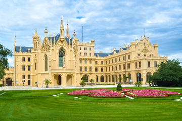 Region of Attractive Delights: Best of South Moravia Day Trip from Brno