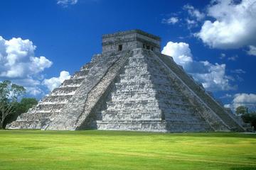 Chichen Itza Day Trip with Cenote and Valladolid from Tulum