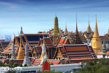 Half Day Royal Grand Palace and Bangkok Temples Group Tour
