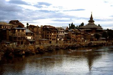 Private Tour: Full-Day Old Srinagar Walking Tour