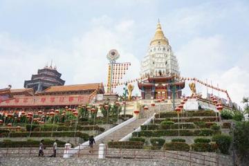 Half-Day Penang Kek Lok Si Temple Private Tour