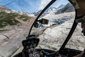 Private Tour: Glacier Hike with Helicopter Ride