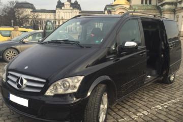 Private Minibus Transfer from Sofia to Bansko