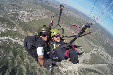 Tandem Paragliding in Mendoza