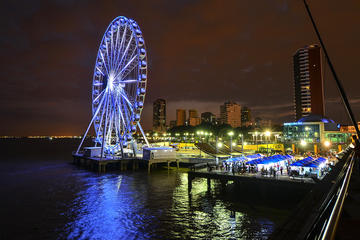 GUAYAQUIL BY NIGHT TOUR