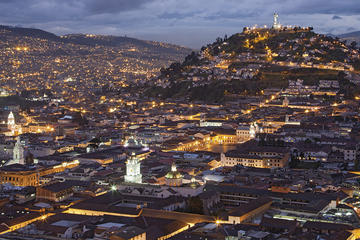 Private Day Tour: Quito Historical Center, Equator Line and Pululahua Crater