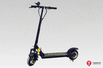 Alfama Tour by E-Scooter in Lisbon