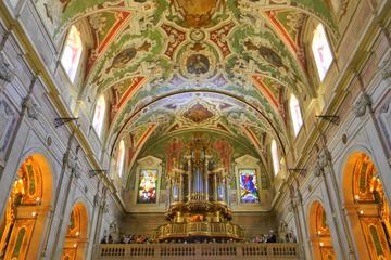Religious and Monumental Lisbon Tuk Tuk Tour