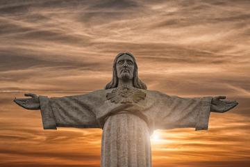 Christ the King and Arrábida Tour with Wine Tasting from Lisbon