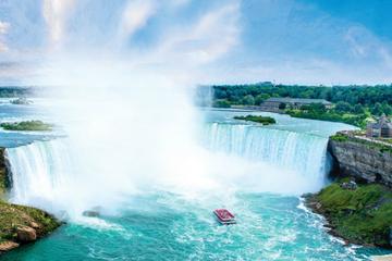 Niagara Falls and Niagara-on-the-Lake Day Tour from Toronto