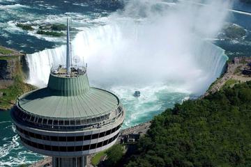 Niagara Falls tour with Skylon Tower