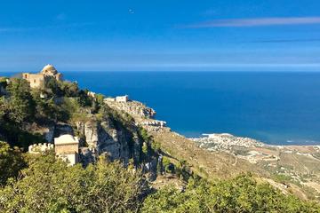 Private Tour to Erice and Segesta with Local Guide