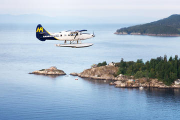Seaplane Flight to Bowen Island with Zodiac Nature Tour and Seaside Dinner