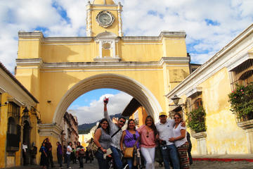 Full-Day Tour: Colonial Antigua, Jade Factory and Textile Experience
