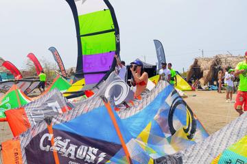Private Kiteboarding Lesson in Cartagena