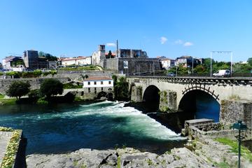 Barcelos and Ponte de Lima Day Trip with Lunch From Braga-Guimarães