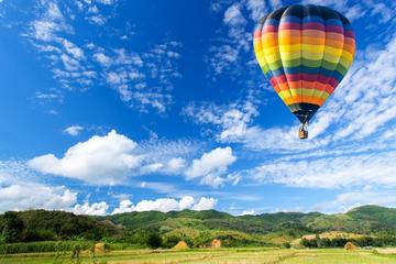 AIR BALLOON TOUR: fly over the stunning tuscan hills