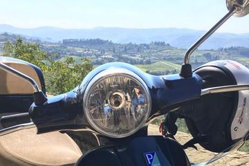Private VESPA Tour in Tuscany