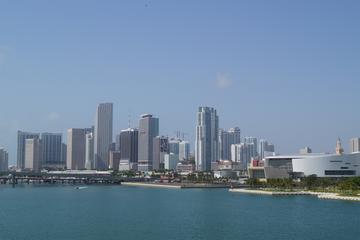 Miami City Tour and Biscayne Bay Cruise with Small Group