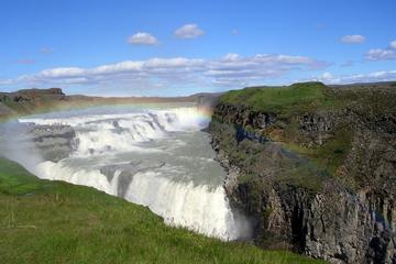 Golden Circle Day Trip by Minibus from Reykjavik