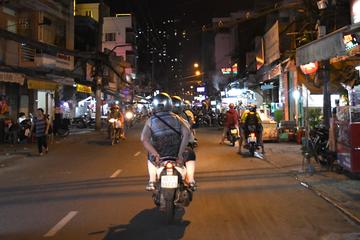 Private Tour: Discover Saigon Nightlife by Scooter