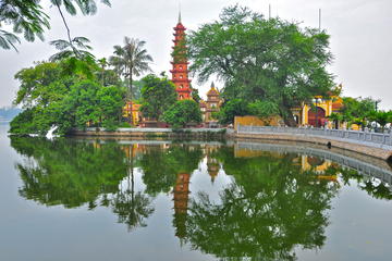 Traveling Around Hanoi In One Day