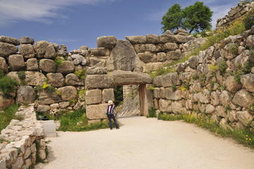 The Treasures of Corinthia and the Argolid