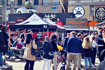 Eclectic Urban Food Culture: London with a Local