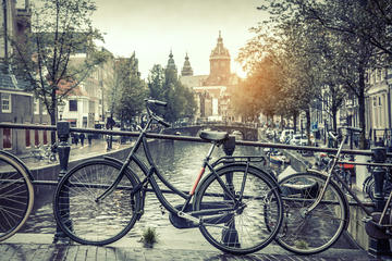 Explore Amsterdam with a Local