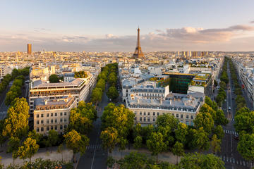 Explore Paris with a Local