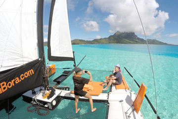 Private Tour: Half-Day Bora Bora Catamaran Sailing and Floating Bar Experience