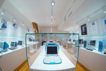iTuesday & iWednesday at Apple Museum: Discount PASS