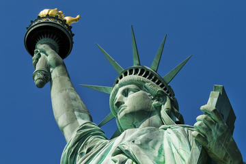 Small-Group Tour of Statue of Liberty and Ellis Island