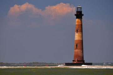 Day Trip Morris Island Lighthouse SUP Tour near Charleston, South Carolina 