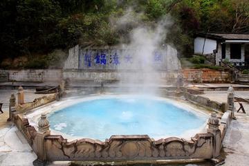 One day tour to Rehai Hot Sea and Heshun Old Town in Tengchong