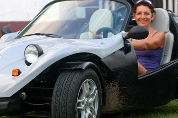 Moorea F500 Extreme Roadster Rental