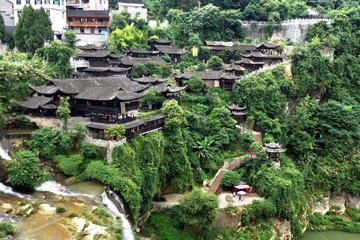 Private 2 Days Tour to Turong  town( Hibiscus Town )  ZuoLong gorge with hotel