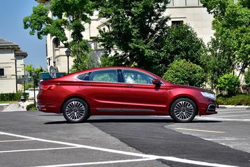 Private Arrival Transfer from Zhangjiajie DYG Airport to Wulingyuan Area Hotel