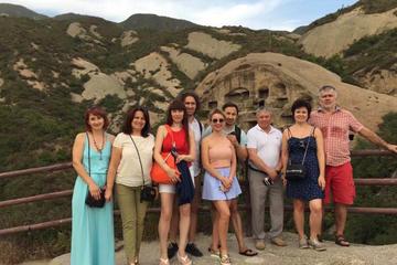 One day new discoveries tour to the Guyaju Caves and Badaling Great Wall