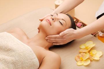 Relax private tour to enjoy Chinese traditional massage