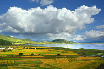 Two days Essence Shangri-la highlights tours
