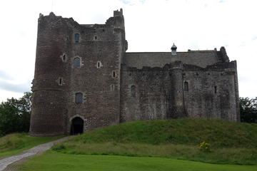 Shore Excursion: Doune Castle, the Trossachs and Loch Lomond in a Private Minibus from Edinburgh