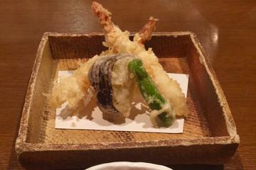 Gion and Kamogawa Evening Food Tour in Kyoto