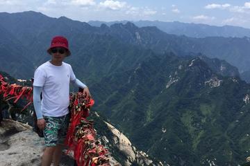2-Day Xian Private Tour of Historical Heritages and Mt Huashan with Cable Car